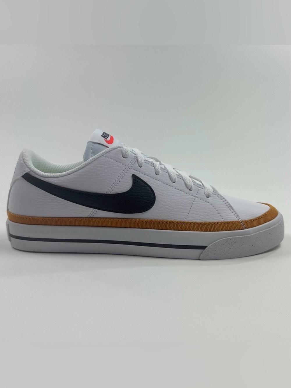 Nike Court Legacy Next Nature Womens 7.5 White Black Shoes Sneakers DH3161-100